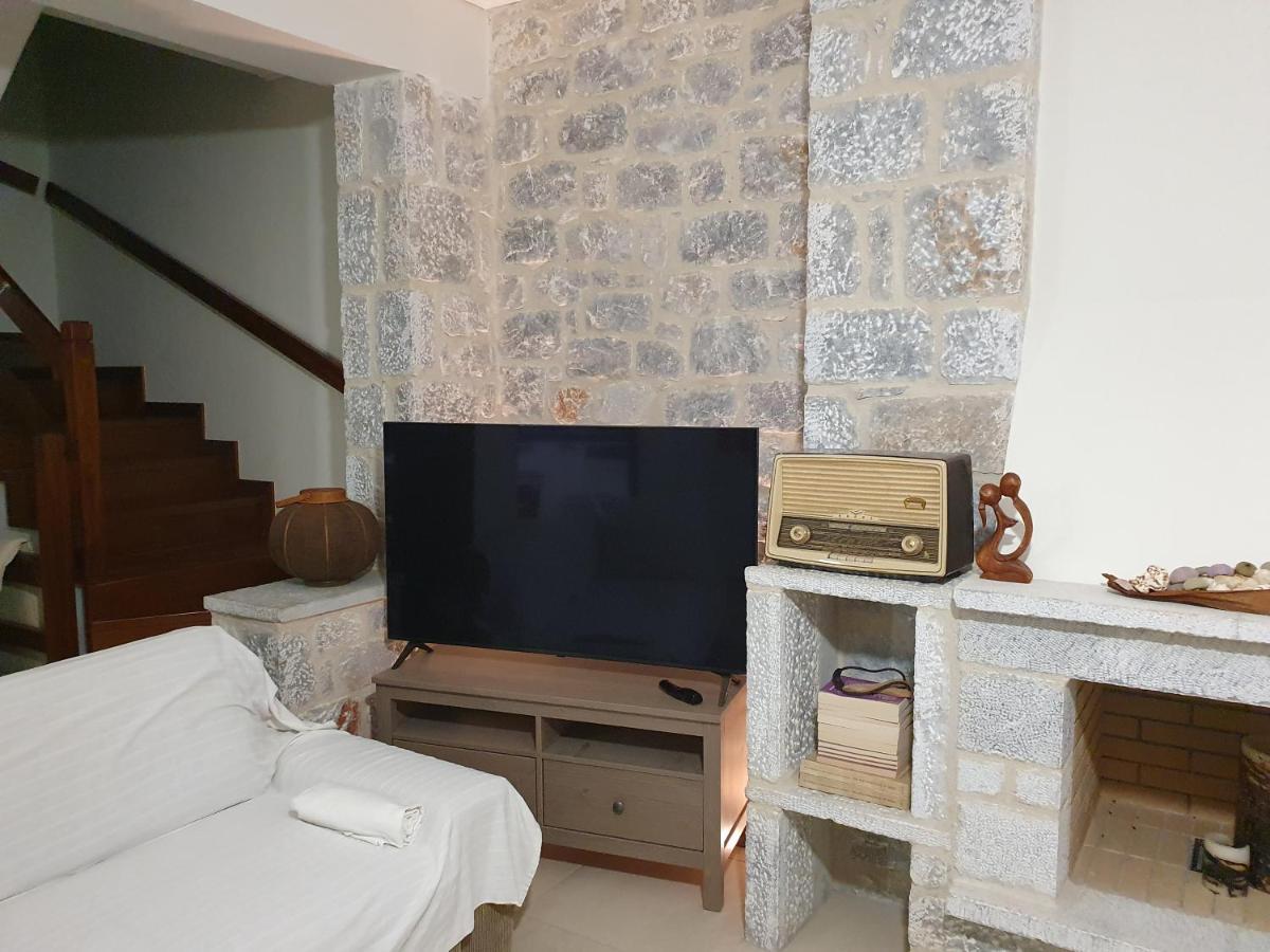 Villa Lina Salamina Ambelakia Екстериор снимка